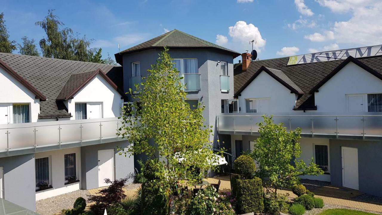Akwamaryn Spa Niechorze Buitenkant foto